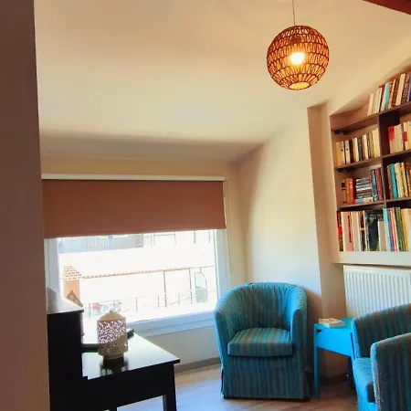 Skyview Apartment