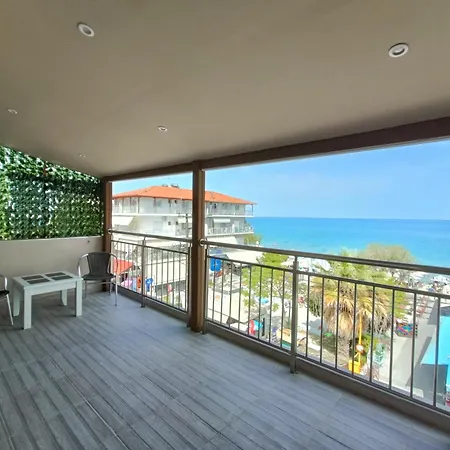 Skyview Apartment