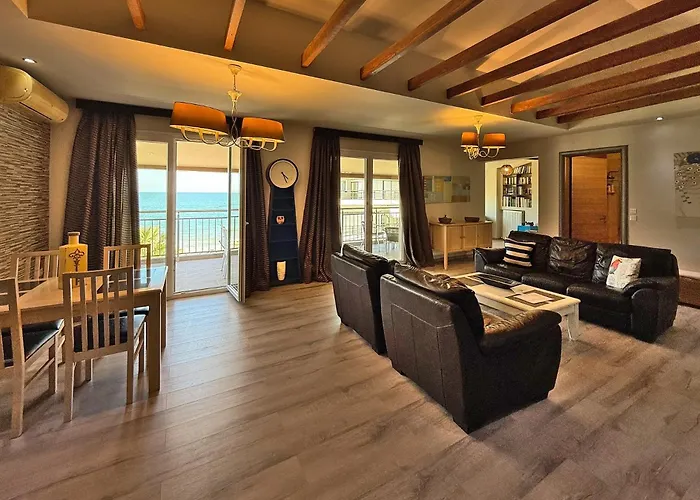 Skyview Appartement Paralía